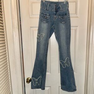 HOT TOPIC Women’s Hippie Boho Butterfly Flare Leg Denim Jeans. Sz 3. Waist 24.